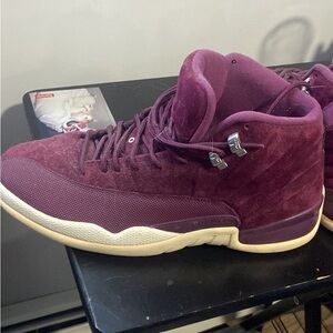 Jordan 12s suave